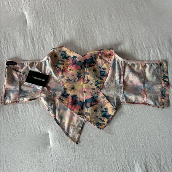 Pretty little thing floral asymmetric corset top - Picture 4 of 4